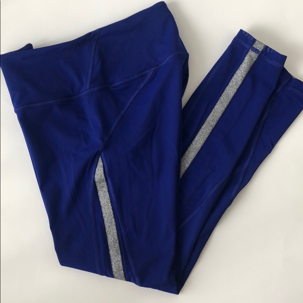 Victoria’s Secret Sport Blue Knockout Leggings M